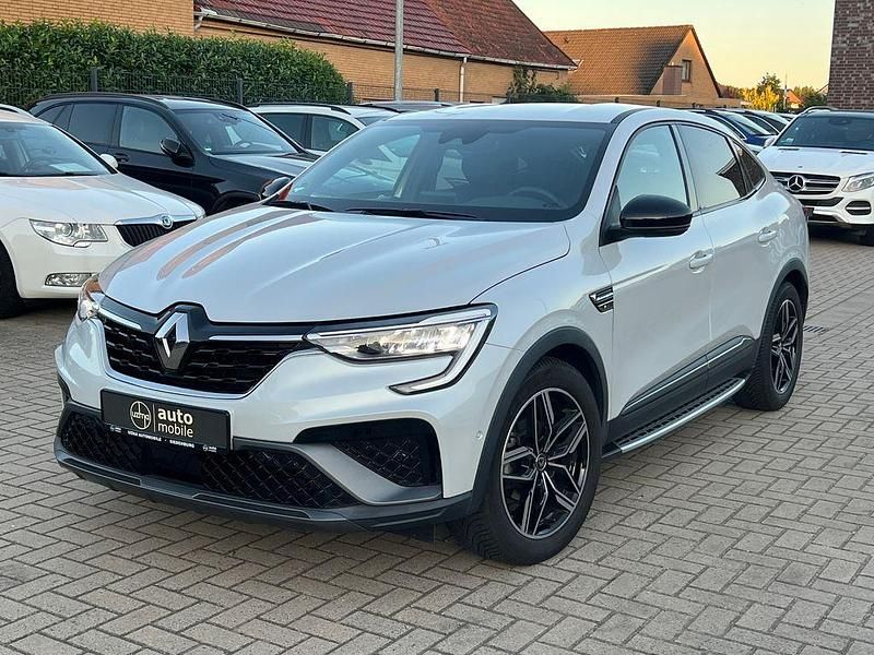 Grau Gebraucht 2021 Renault Arkana R.S. SUV | 21.949 € (Fairer Preis) - Bild 1/4