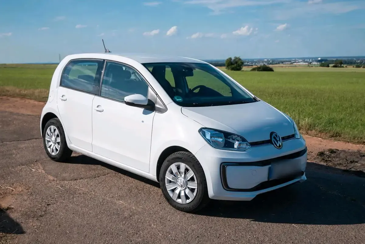 Gebraucht VW e-up! 61 kW (83 PS) 2020 Weiß Kleinwagen
