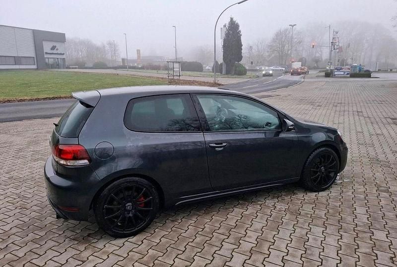 Gebraucht VW Golf VI GTI 211 PS (155 kW) 2010 Grau Kleinwagen