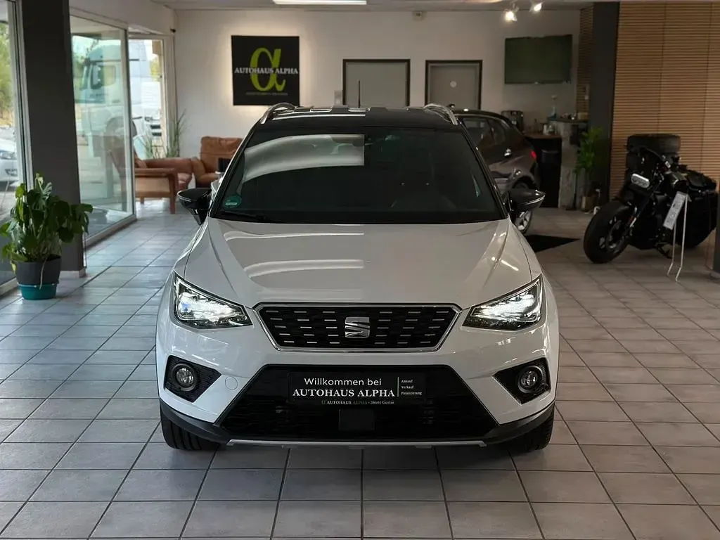 Gebraucht Seat Arona XCELLENCE 116 PS (85 kW) 2020 Weiß SUV