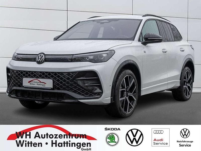 Gebraucht VW Tiguan Style 265 PS (194 kW) 2025 Oryxweiß perlmutteffekt SUV