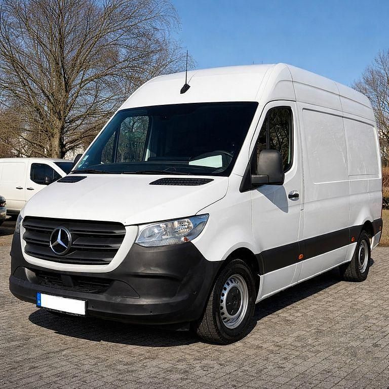 Gebraucht Mercedes Sprinter 170 PS (125 kW) 2022 Weiß Van