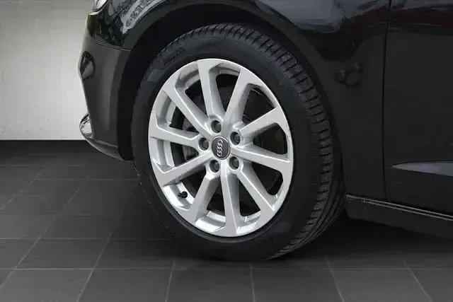 Gebraucht Audi A3 Ambiente 190 PS (139 kW) 2016 Schwarz Limousine