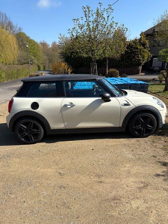 Gebraucht Mini ONE 75 PS (55 kW) 2015 Weiß Kleinwagen