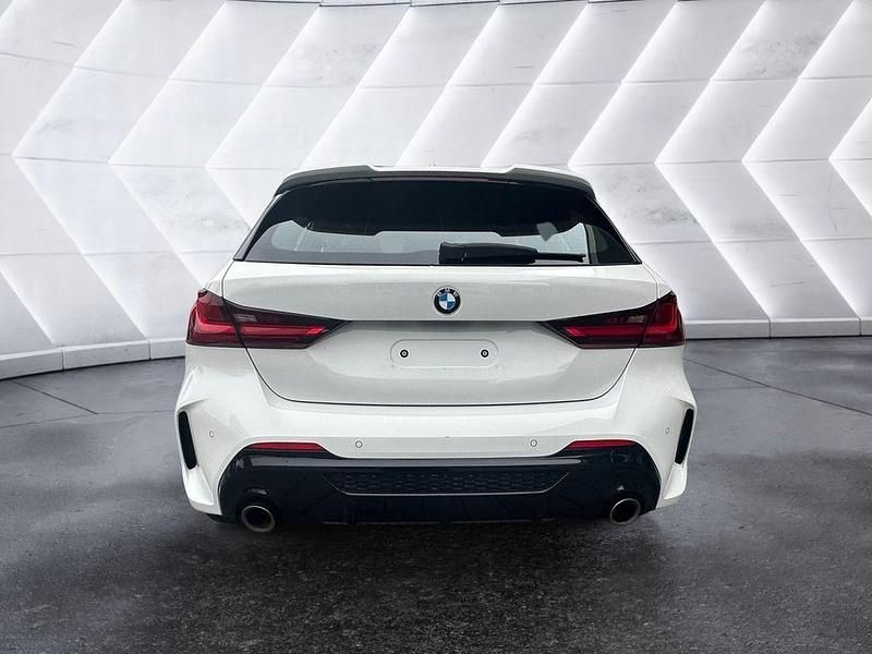 Gebraucht BMW M135 Performance 306 PS (225 kW) 2022 Weiß Kleinwagen