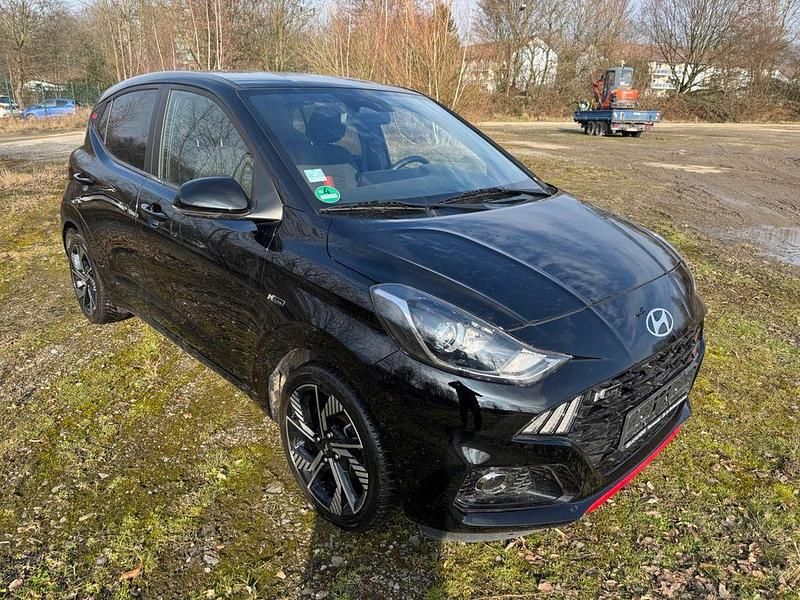 Gebraucht Hyundai i10 N Line 101 PS (74 kW) 2023 Schwarz Kleinwagen