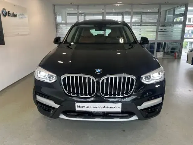 Gebraucht BMW X3 Sport Line 184 PS (135 kW) 2021 Schwarz SUV