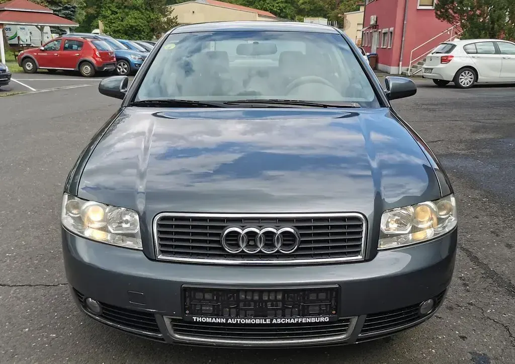 Gebraucht Audi A4 131 PS (96 kW) 2002 Grau Limousine