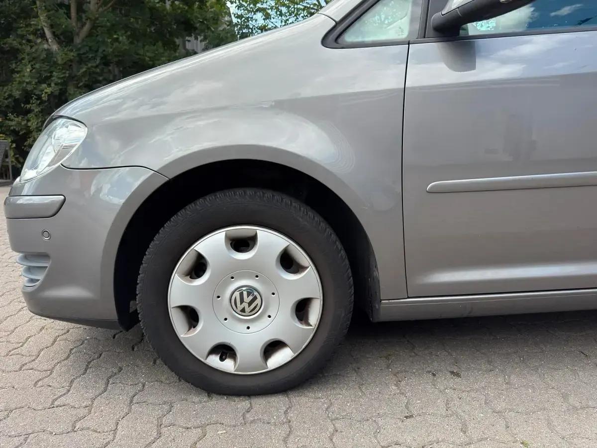 Gebraucht VW Touran 105 PS (77 kW) 2007 Grau Van / Kleinbus
