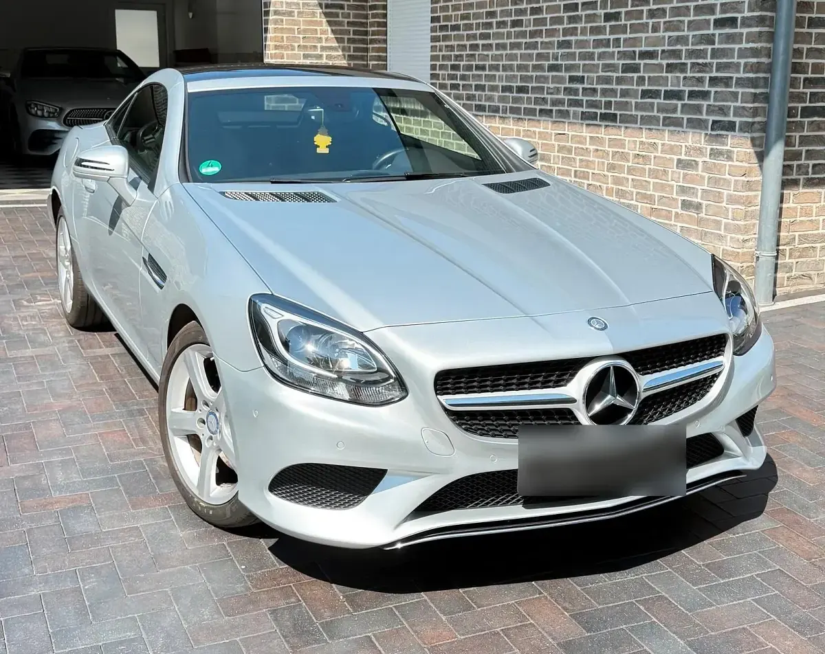 Gebraucht Mercedes SLC200 184 PS (135 kW) 2016 Silber Cabrio