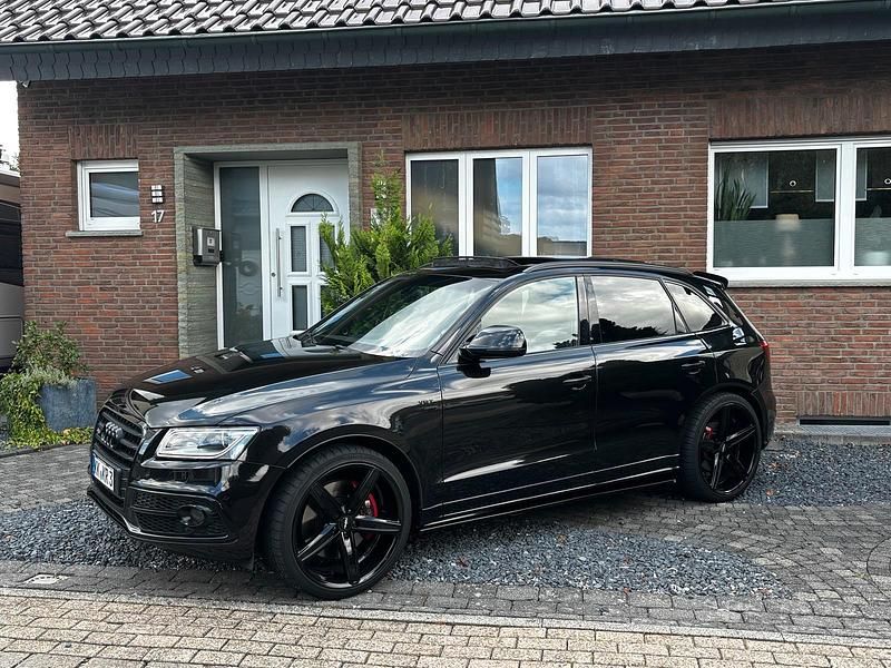 Schwarz Gebraucht 2016 Audi SQ5 SUV | 24.490 € (Etwas zu teuer) - Bild 1/4