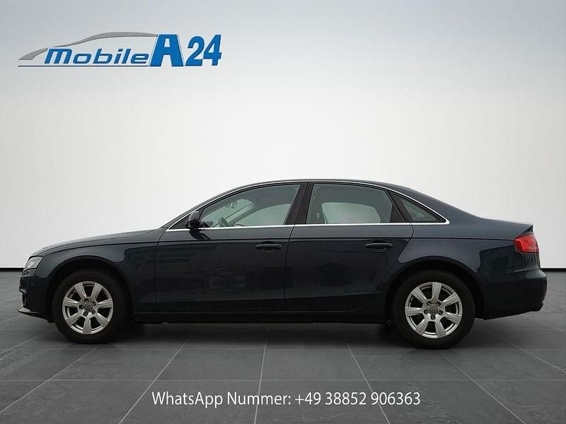 Gebraucht Audi A4 Ambiente 120 PS (88 kW) 2011 Grau Limousine