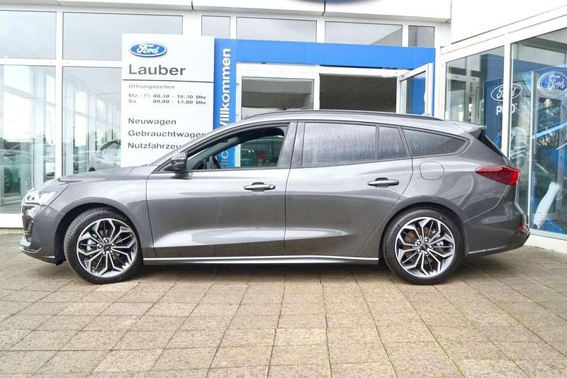Gebraucht Ford Focus ST-Line X 155 PS (114 kW) 2025 Magneticgrau Kombi