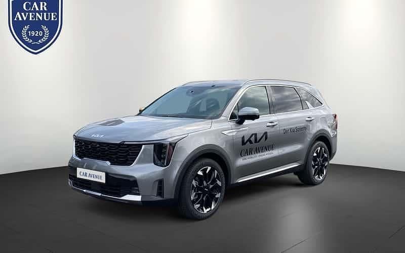 Grau Gebraucht 2025 Kia Sorento Platinum SUV | 59.890 € (Fairer Preis) - Bild 1/4