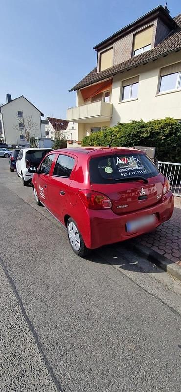 Gebraucht Mitsubishi Space Star 71 PS (52 kW) 2014 Rot Van / Kleinbus