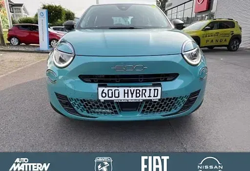 Gebraucht Fiat 600 110 PS (80 kW) 2026 Blau SUV