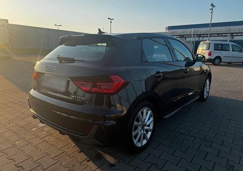Gebraucht Audi A1 Sportback 95 PS (69 kW) 2022 Schwarz Kleinwagen