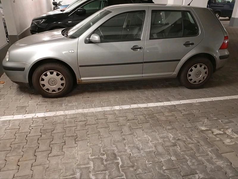 Gebraucht VW Golf IV 75 PS (55 kW) 2003 Silber Kleinwagen