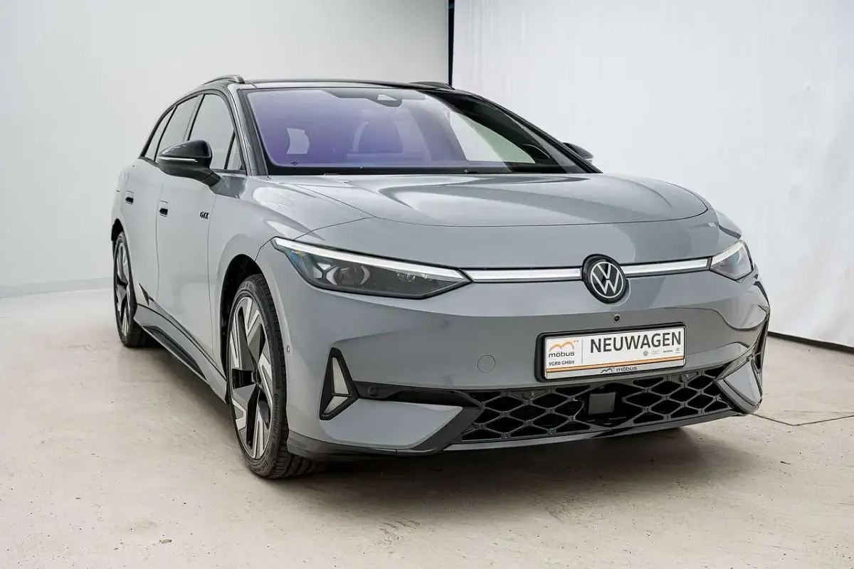 Gebraucht VW ID.7 GTX 250 kW (340 PS) 2026 Grau Kombi