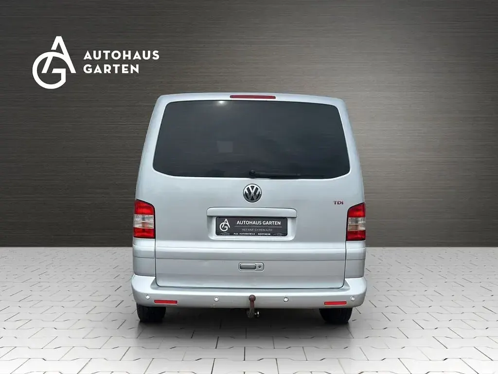 Gebraucht VW Multivan 174 PS (127 kW) 2005 Silber Van / Kleinbus