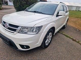 Weiß Gebraucht 2012 Fiat Freemont Basis SUV | 5.499 € (Superpreis) - Bild 1/4