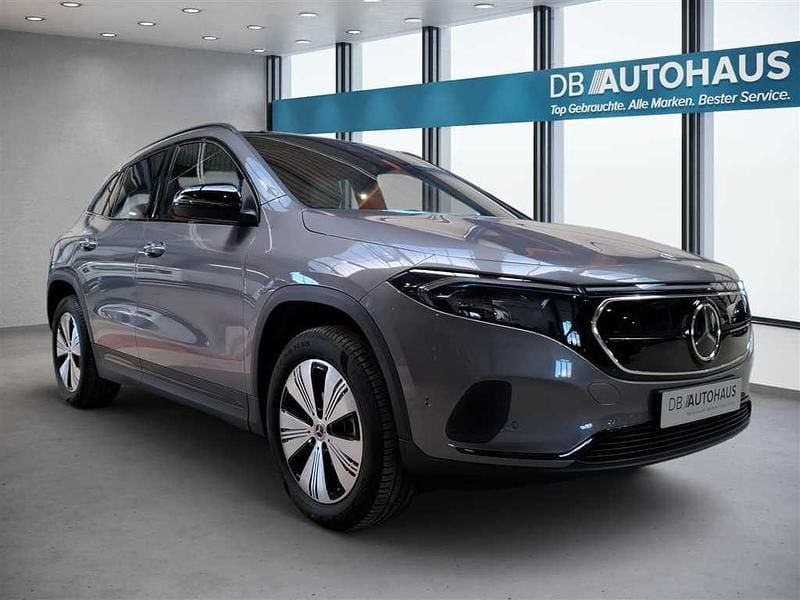 Gebraucht Mercedes EQA300 Advanced 167 kW (228 PS) 2023 Grau SUV