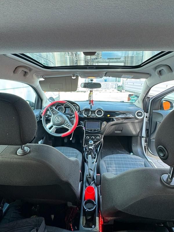 Gebraucht Opel Adam 87 PS (63 kW) 2014 Weiß Kleinwagen