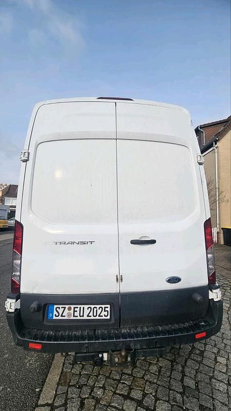 Gebraucht Ford Transit 131 PS (96 kW) 2017 Weiß Van