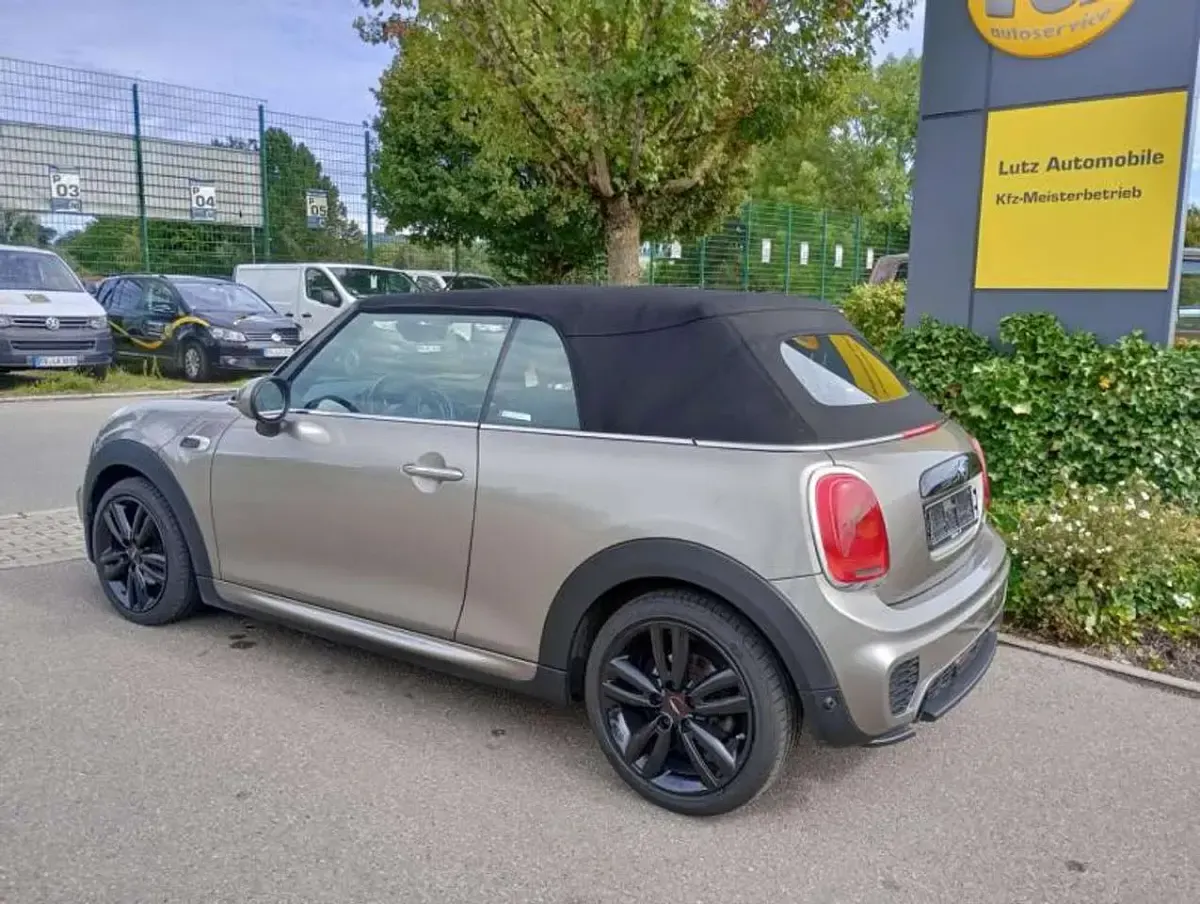 Brugt Mini Cooper Cabriolet 136 HK (100 kW) 2018 Sølv Cabriolet