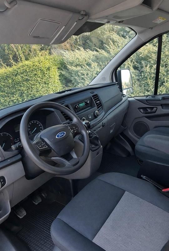 Gebraucht Ford Transit Custom 105 PS (77 kW) 2018 Weiß Van / Kleinbus