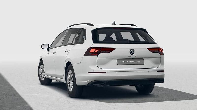 Neu VW Golf VIII 116 PS (85 kW) 2026 Pure white Kombi