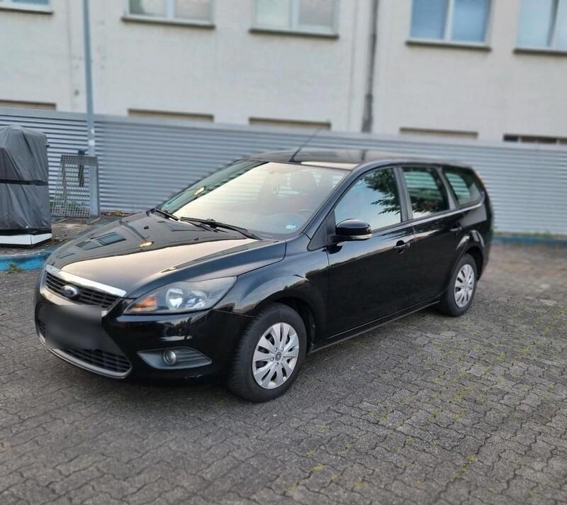 Schwarz Gebraucht 2009 Ford Focus Kombi | 1.380 € (Superpreis) - Bild 1/4