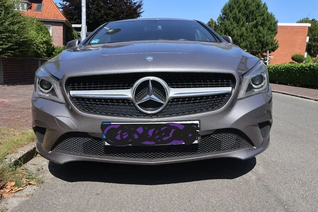 Gebraucht Mercedes CLA200 156 PS (114 kW) 2014 Grau Coupé