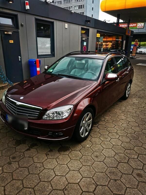 Rot Gebraucht 2008 Mercedes C180 Kombi | 5.799 € (Guter Preis) - Bild 1/4