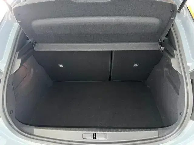 Gebraucht Opel Corsa 101 PS (74 kW) 2025 Grau Kleinwagen