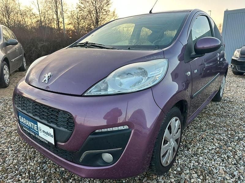 Violet Gebraucht 2012 Peugeot 107 Style Kleinwagen | 4.490 € (Fairer Preis) - Bild 1/4