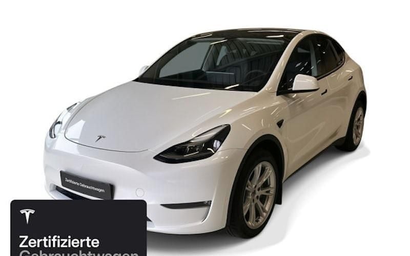 Gebraucht Tesla Model Y 273 kW (372 PS) 2023 Weiß SUV