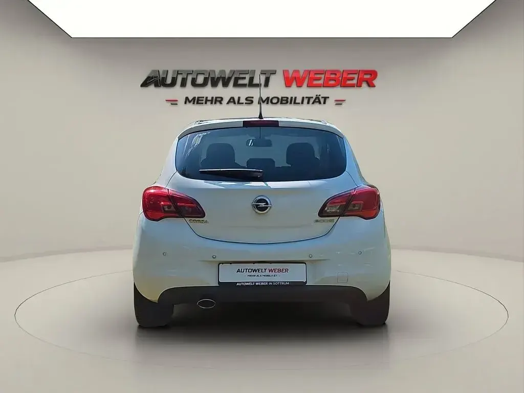 Gebraucht Opel Corsa Color Edition 90 PS (66 kW) 2015 Weiß Kleinwagen