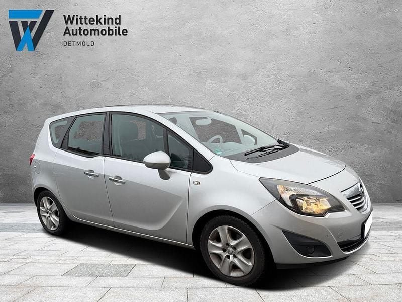 Gebraucht Opel Meriva Innovation 120 PS (88 kW) 2011 Silber Van / Kleinbus