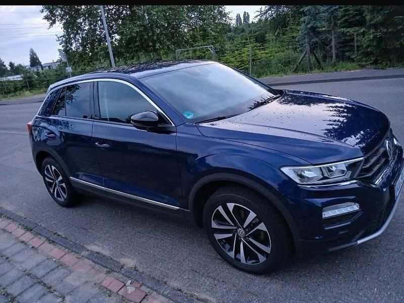Gebraucht VW T-Roc 150 PS (110 kW) 2020 Blau SUV