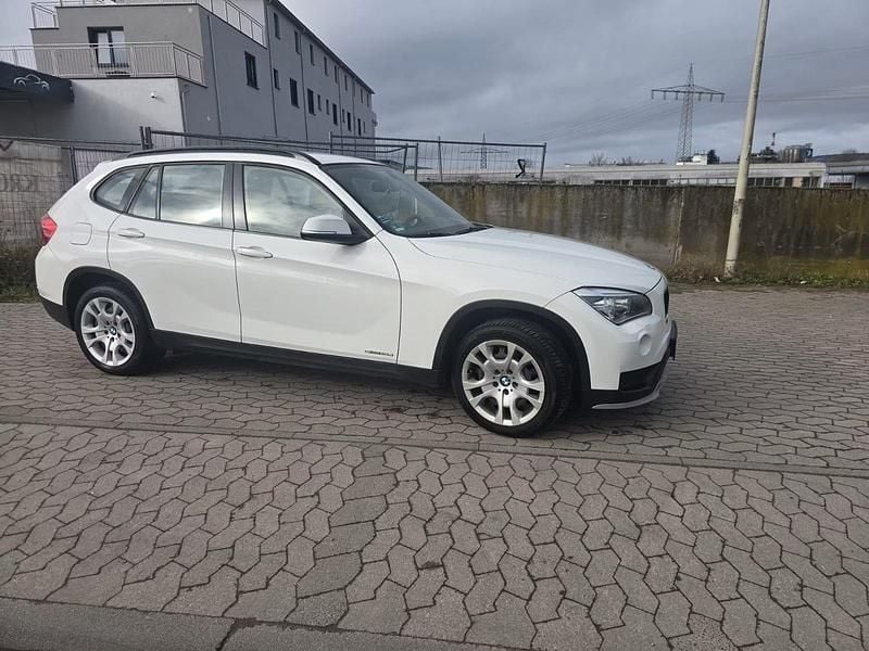 Gebraucht BMW X1 143 PS (105 kW) 2014 Weiß SUV