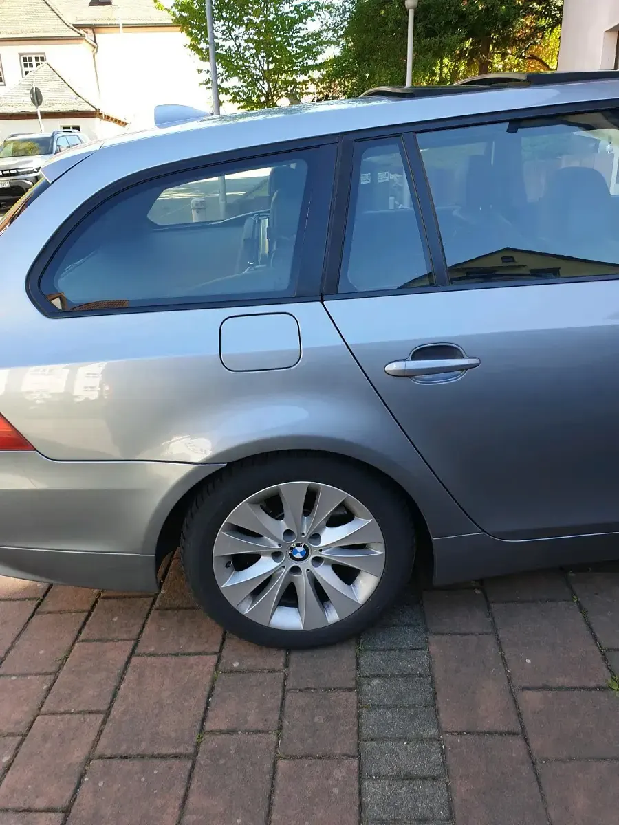 Second-hand BMW 525 177 CP (130 kW) 2007 Gri Break