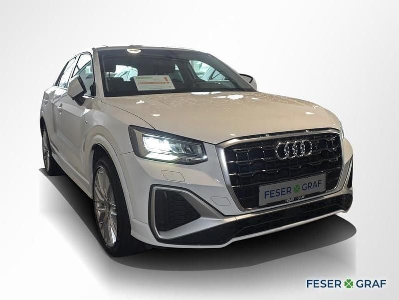 Gebraucht Audi Q2 Ambiente 150 PS (110 kW) 2022 Ibisweiß SUV