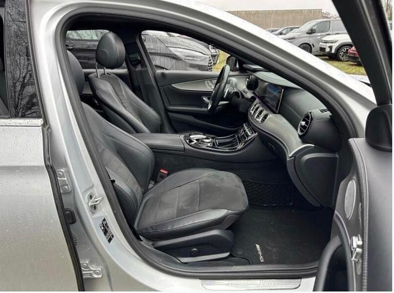 Gebraucht Mercedes E300 AMG 245 PS (180 kW) 2018 Silber Kombi