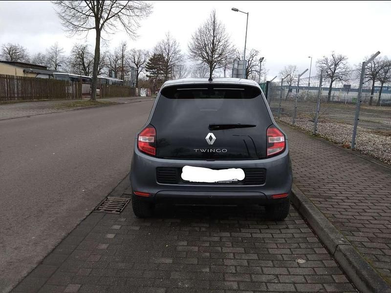 Gebraucht Renault Twingo LIMITED 90 PS (66 kW) 2018 Silber Kleinwagen