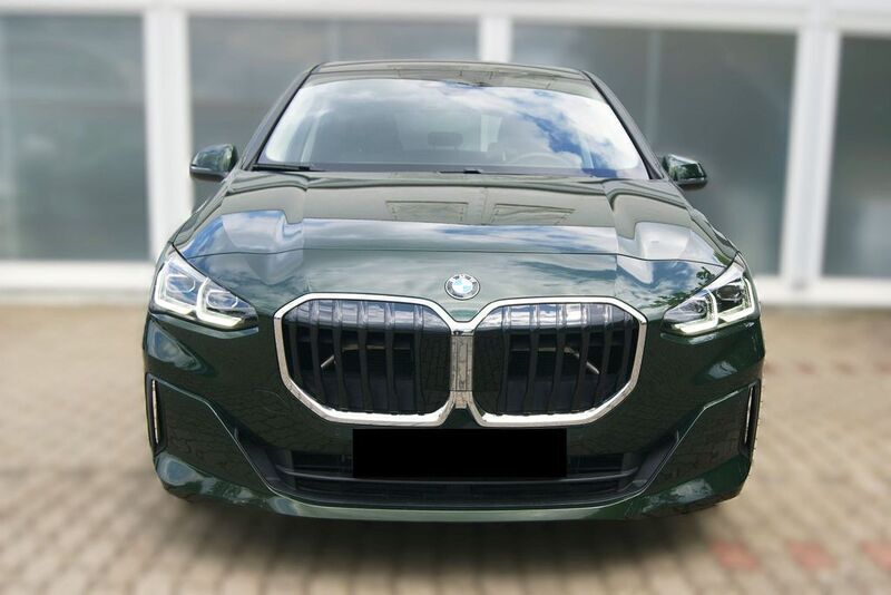 Gebraucht BMW 218 136 PS (100 kW) 2023 Grün Van / Kleinbus