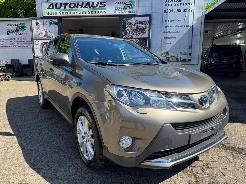 Gebraucht Toyota RAV4 Executive 151 PS (111 kW) 2014 SUV