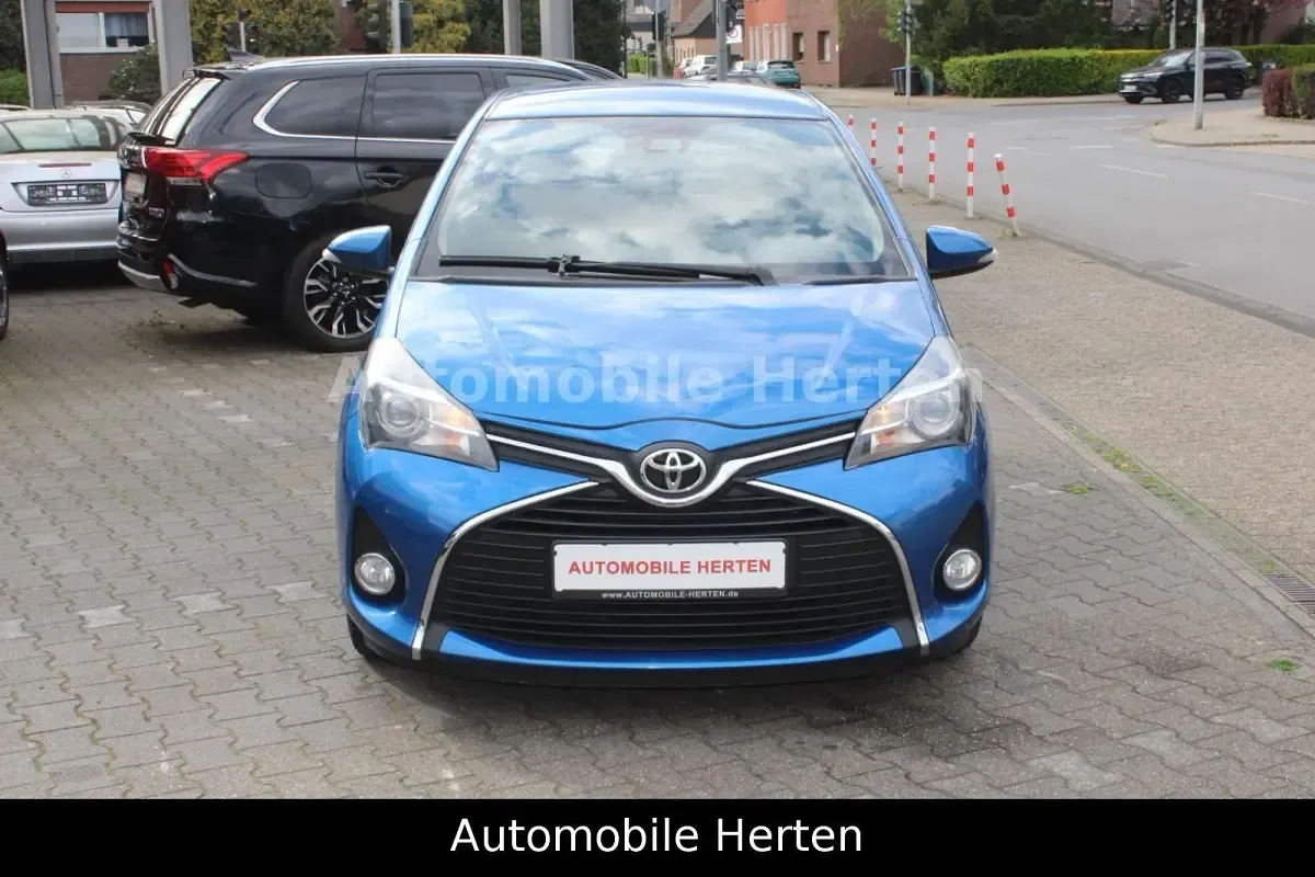 Gebraucht Toyota Yaris Edition-S 99 PS (72 kW) 2017 Blue streak Kleinwagen