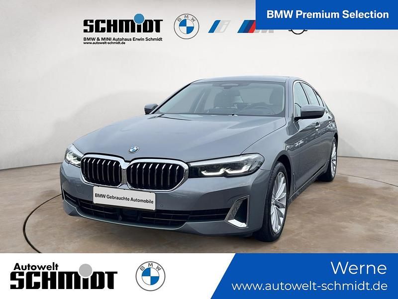 Gebraucht BMW 520 Luxury Line 190 PS (139 kW) 2023 Skycraper grau