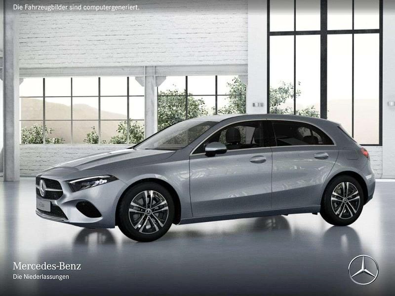 Gebraucht Mercedes A200 Advanced Plus 150 PS (110 kW) 2024 Silber Limousine